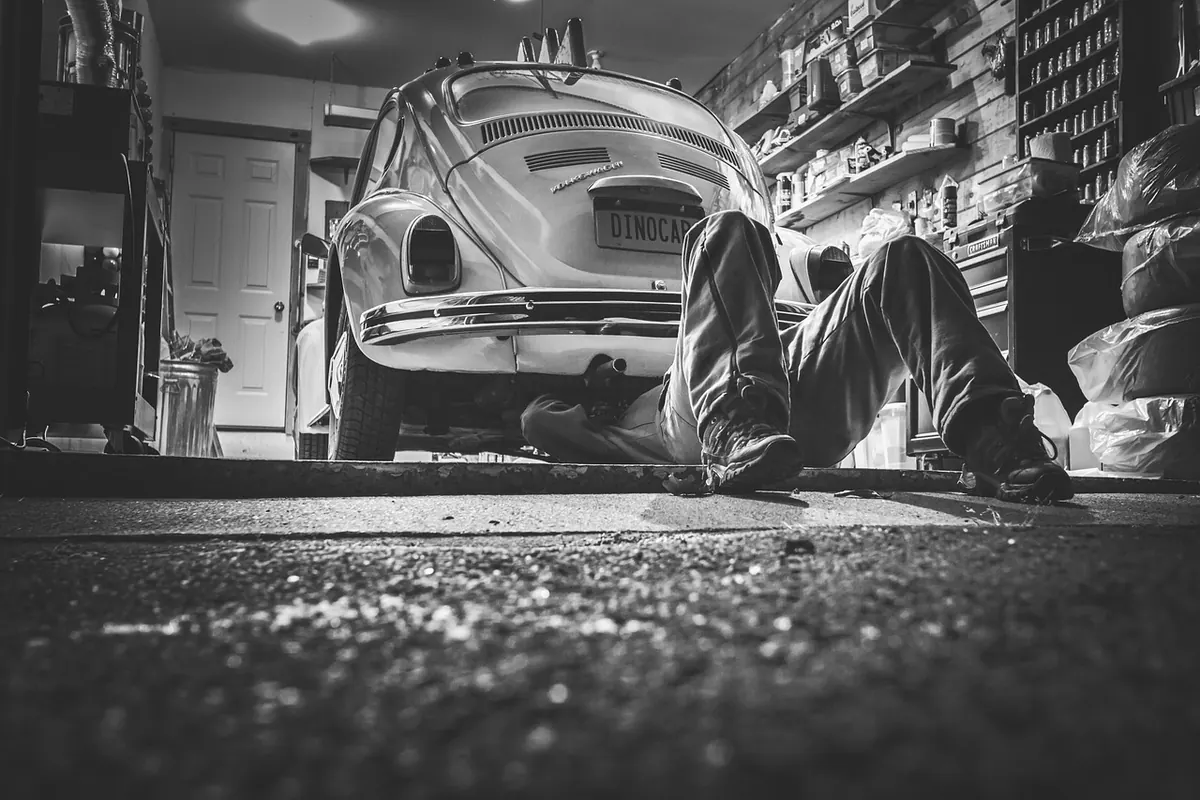 Classic Car Winter Storage Guide: Protecting a Garaged Project Until Spring